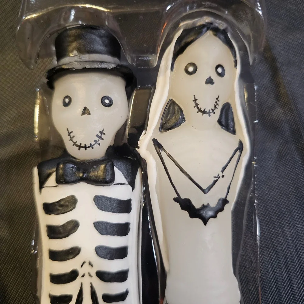 Pier 1 Imports Skeleton Bride and Groom Taper Candles Halloween Decor 10in 2pc